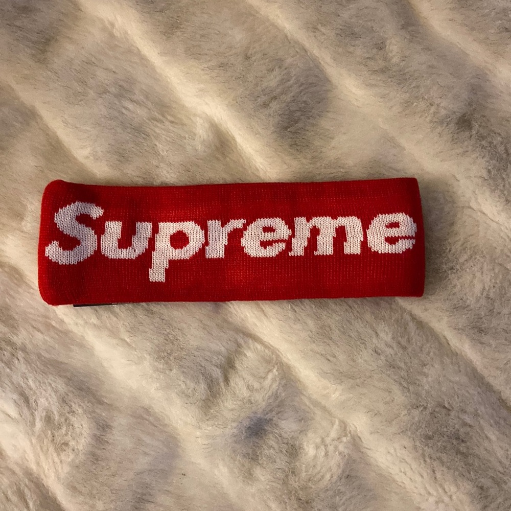 NWT Supreme headband